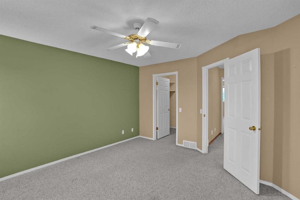 62 West Mitford Crescent, Cochrane, AB - Indoor