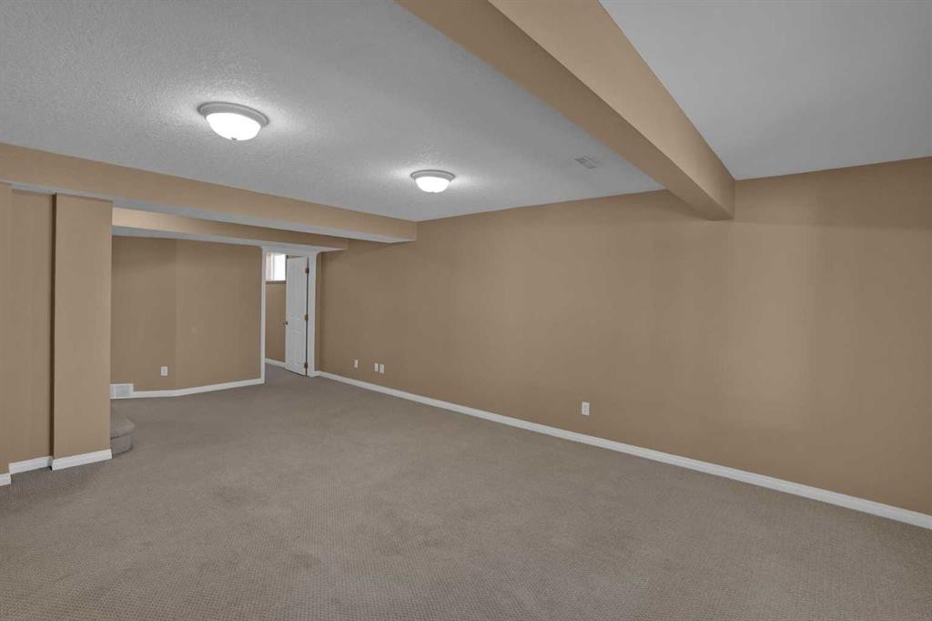 62 West Mitford Crescent, Cochrane, AB - Indoor