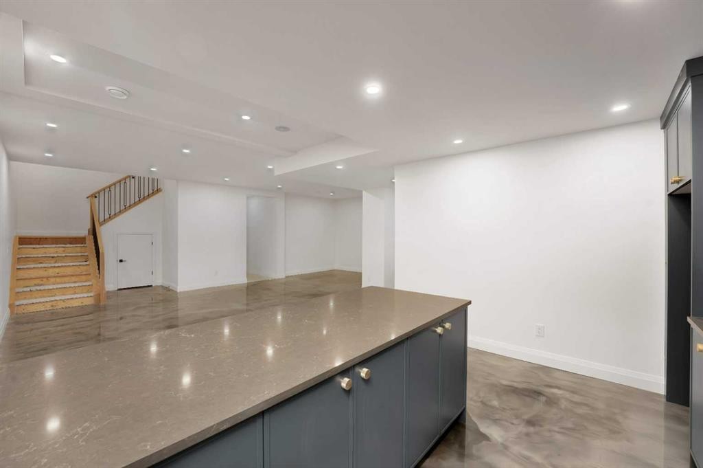 3511 34 Avenue Sw, Calgary, AB - Other