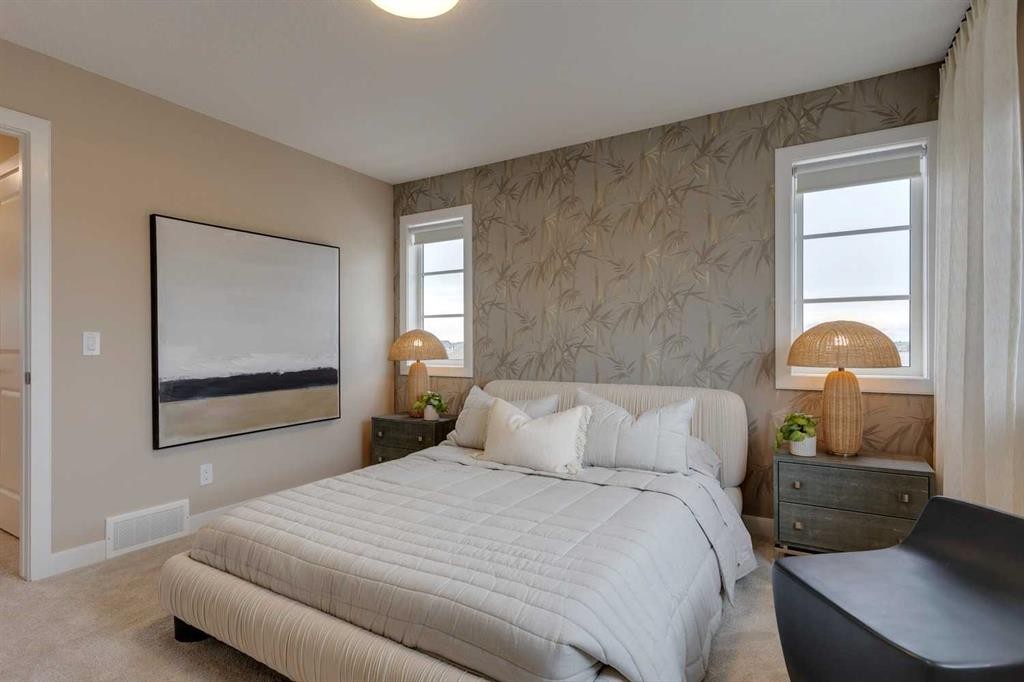189 Cobblestone Gate Sw, Airdrie, AB - Indoor Photo Showing Bedroom