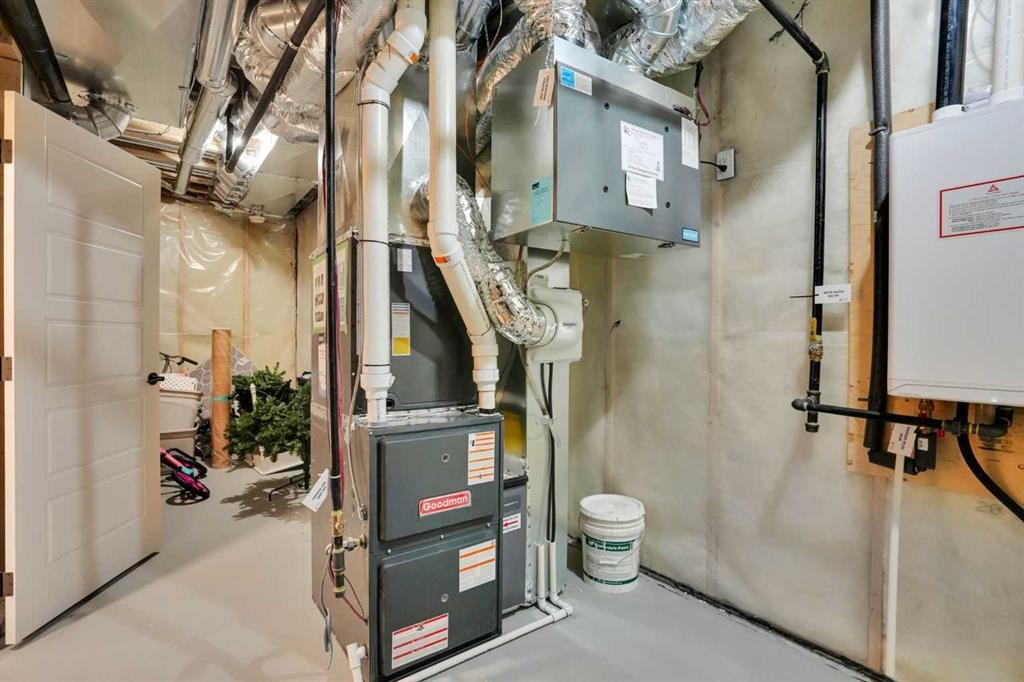 101 Wolf Hollow Terrace Se, Calgary, AB - Indoor Photo Showing Basement