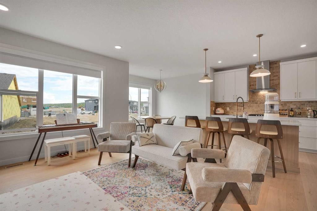 101 Wolf Hollow Terrace Se, Calgary, AB - Indoor Photo Showing Living Room