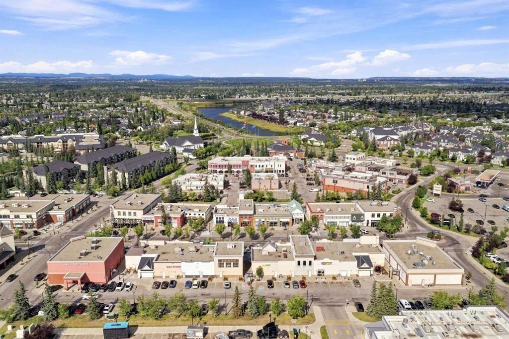 345 Mckenzie Towne Gate Se, Calgary, AB
