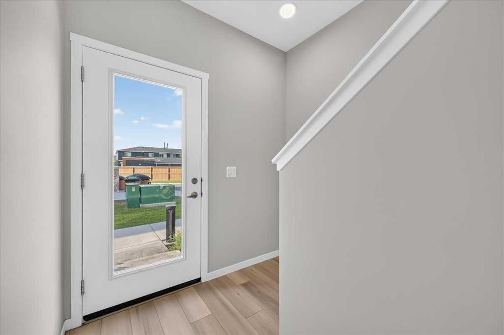 401-81 Midtown Boulevard Sw, Airdrie, AB - Indoor Photo Showing Other Room