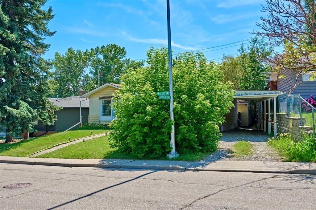 627 94 Avenue Sw, Calgary, AB - Outdoor