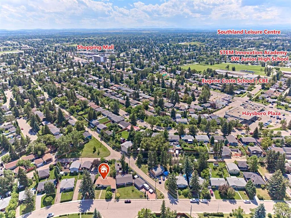 627 94 Avenue Sw, Calgary, AB - Outdoor With View