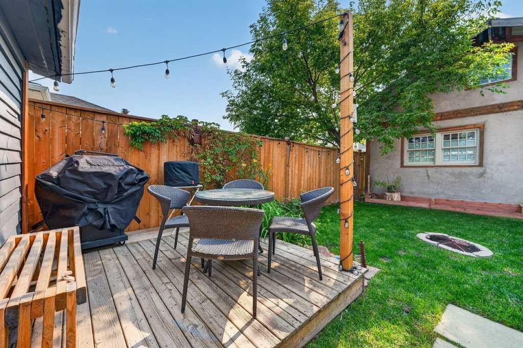 303 27 Avenue Ne, Calgary, AB - Outdoor With Deck Patio Veranda With Exterior