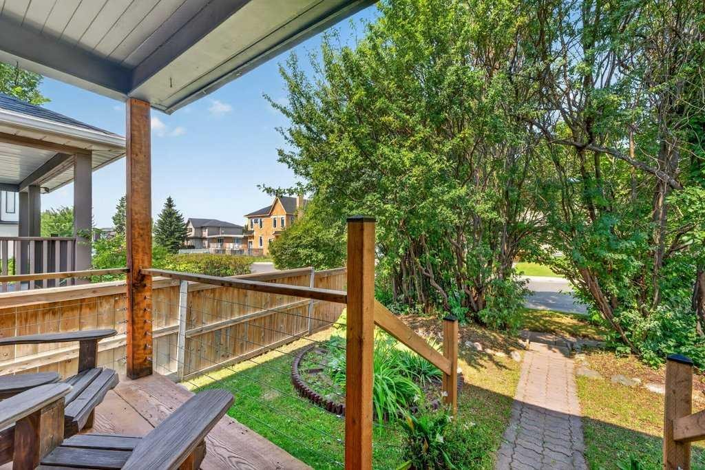 303 27 Avenue Ne, Calgary, AB - Outdoor With Deck Patio Veranda