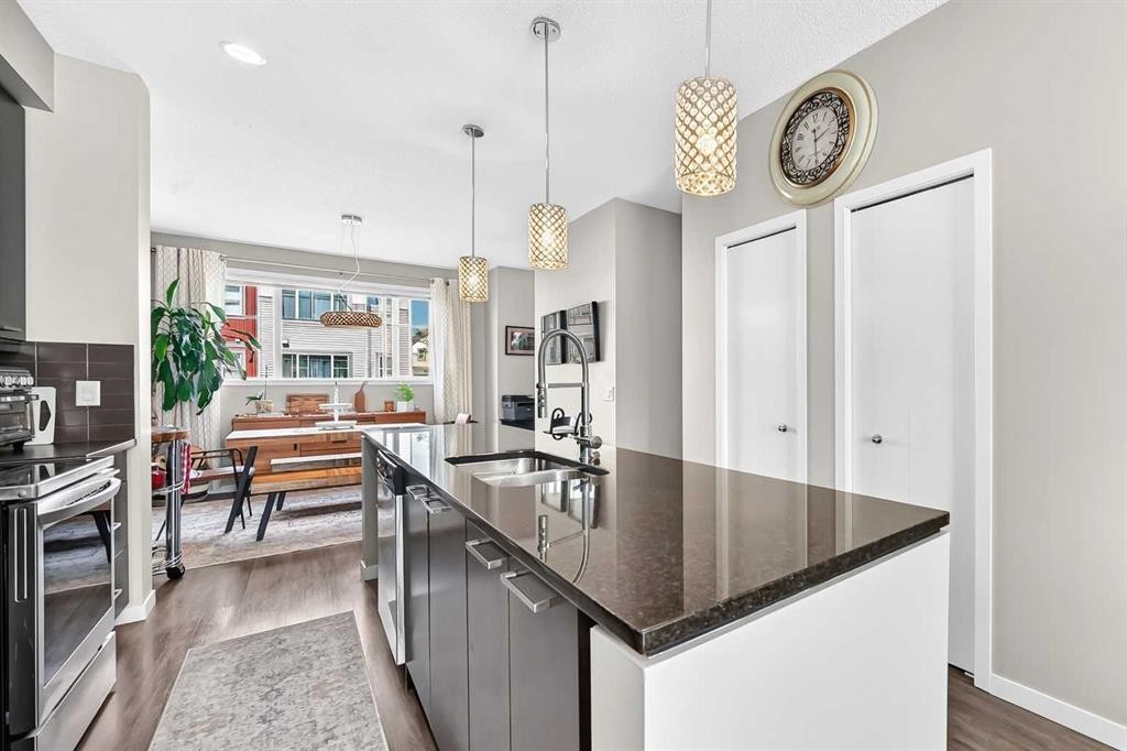 1915 Copperfield Boulevard Se, Calgary, AB - Indoor Photo Showing Kitchen With Upgraded Kitchen