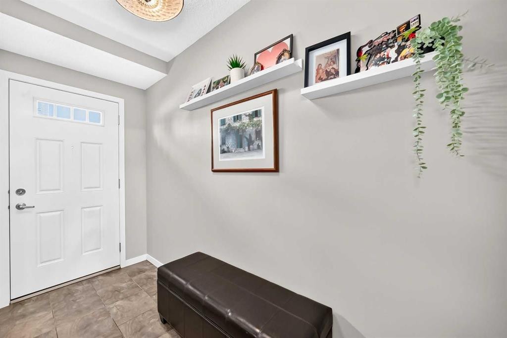 1915 Copperfield Boulevard Se, Calgary, AB - Indoor Photo Showing Other Room
