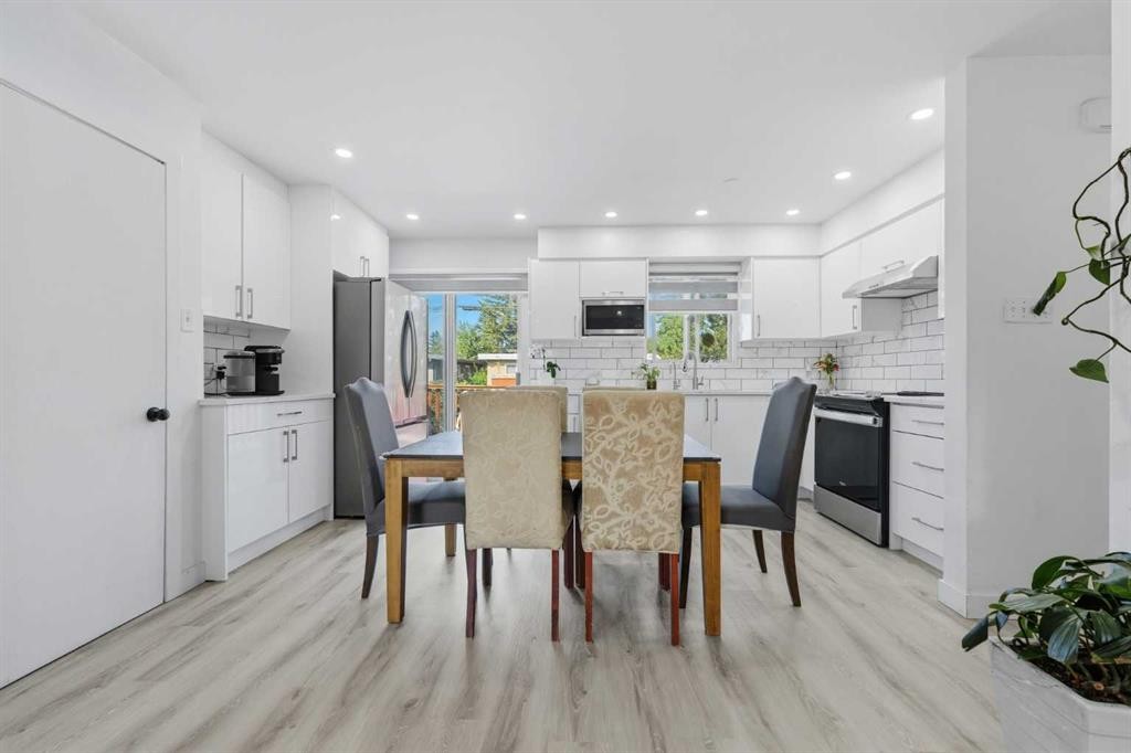 20 Rossburn Crescent Sw, Calgary, AB - Indoor