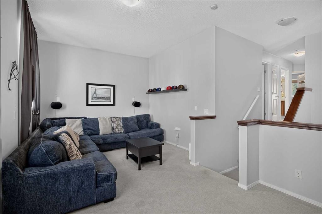 288 Evansbrooke Way Nw, Calgary, AB - Indoor Photo Showing Other Room