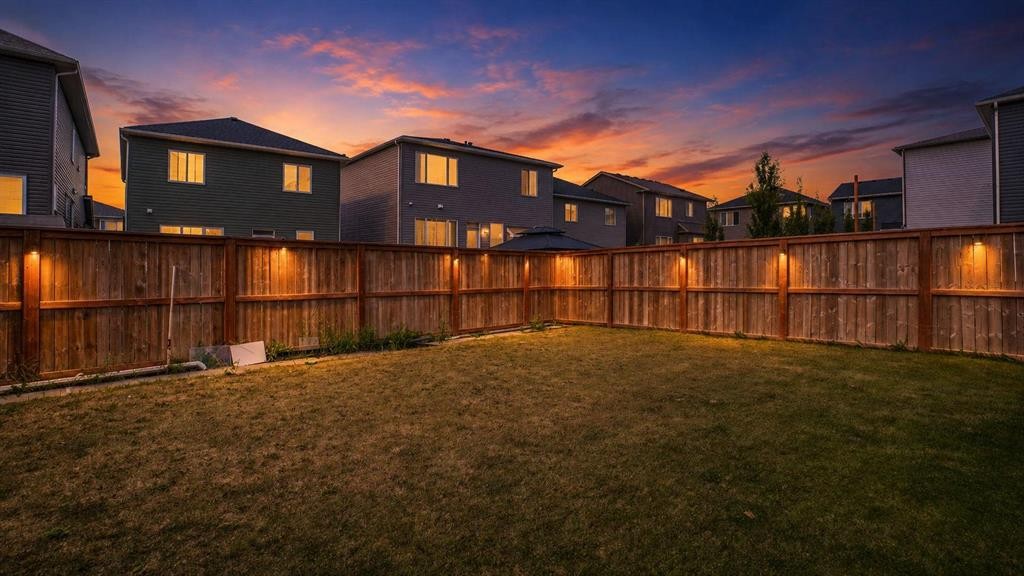 56 Carrington Circle Nw, Calgary, AB - Outdoor