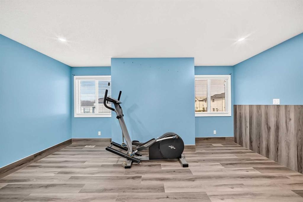 87 Tarawood Grove Ne, Calgary, AB - Indoor Photo Showing Other Room
