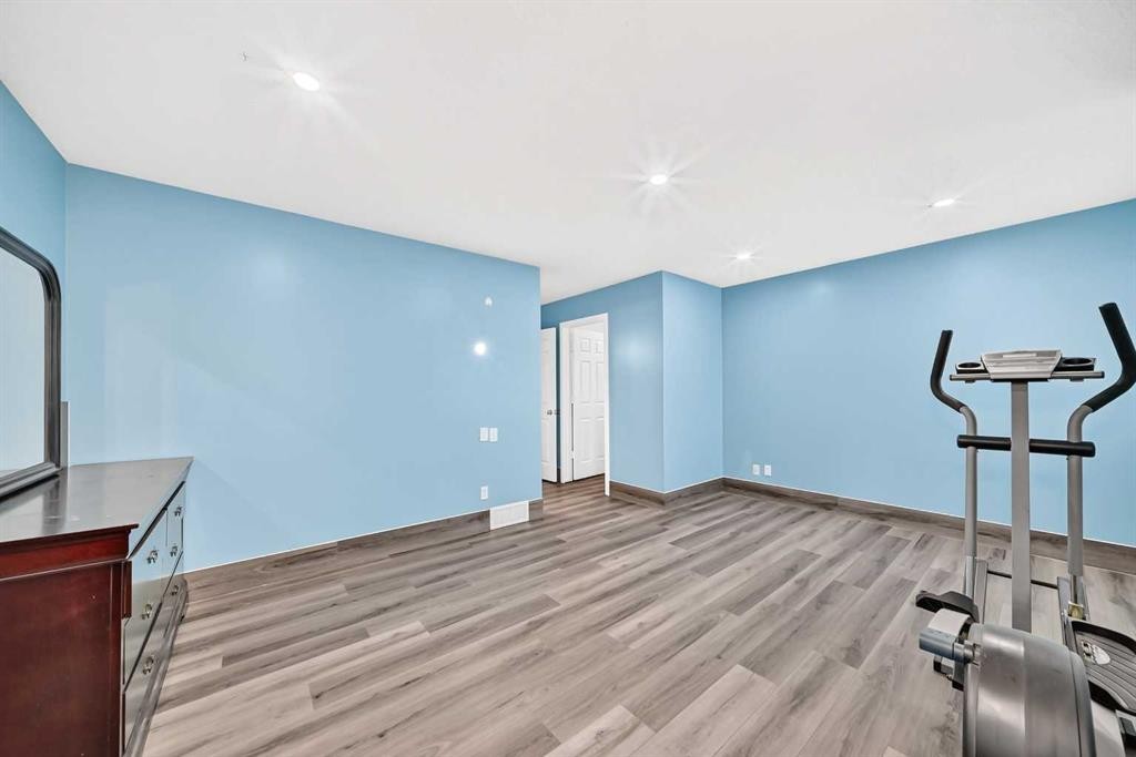 87 Tarawood Grove Ne, Calgary, AB - Indoor
