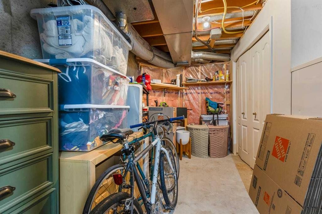 2031 2 Avenue Nw, Calgary, AB - Indoor