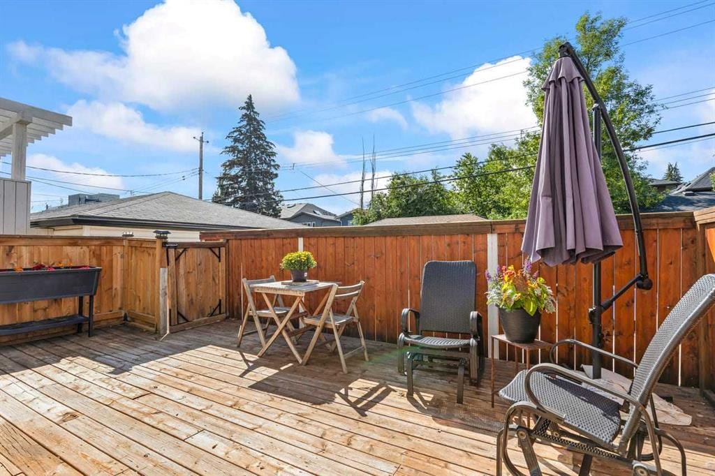 2031 2 Avenue Nw, Calgary, AB - Outdoor With Deck Patio Veranda