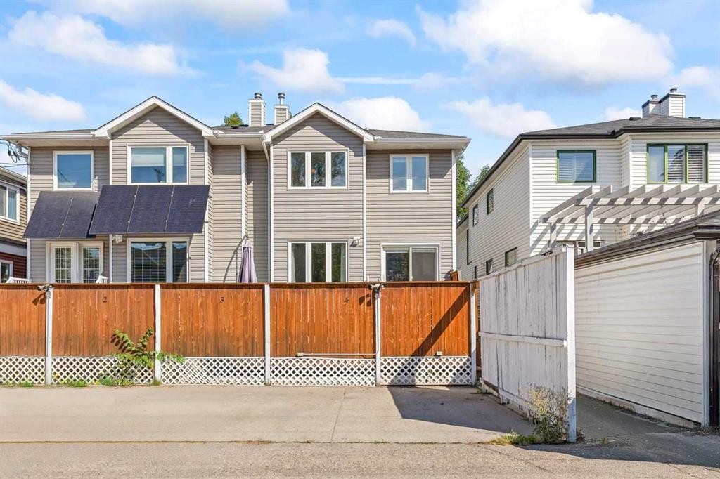 2031 2 Avenue Nw, Calgary, AB - Outdoor
