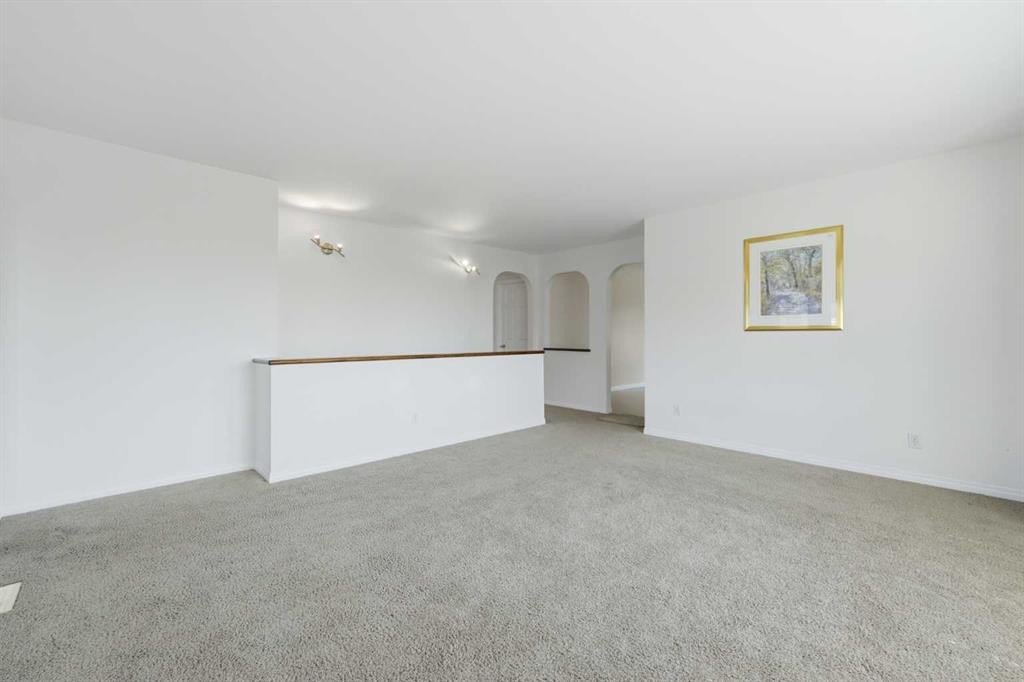 116 Rockyledge Crescent Nw, Calgary, AB