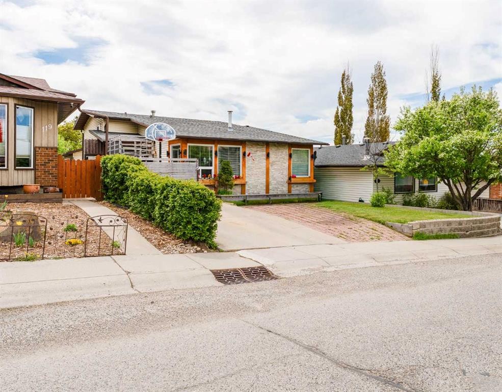 115 Maunsell Close Ne, Calgary, AB - Outdoor