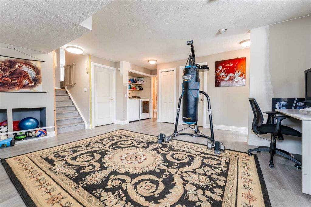 115 Maunsell Close Ne, Calgary, AB - Indoor