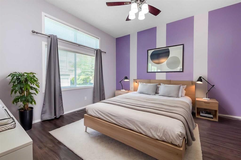 25 Prestwick Pond Terrace Se, Calgary, AB - Indoor Photo Showing Bedroom