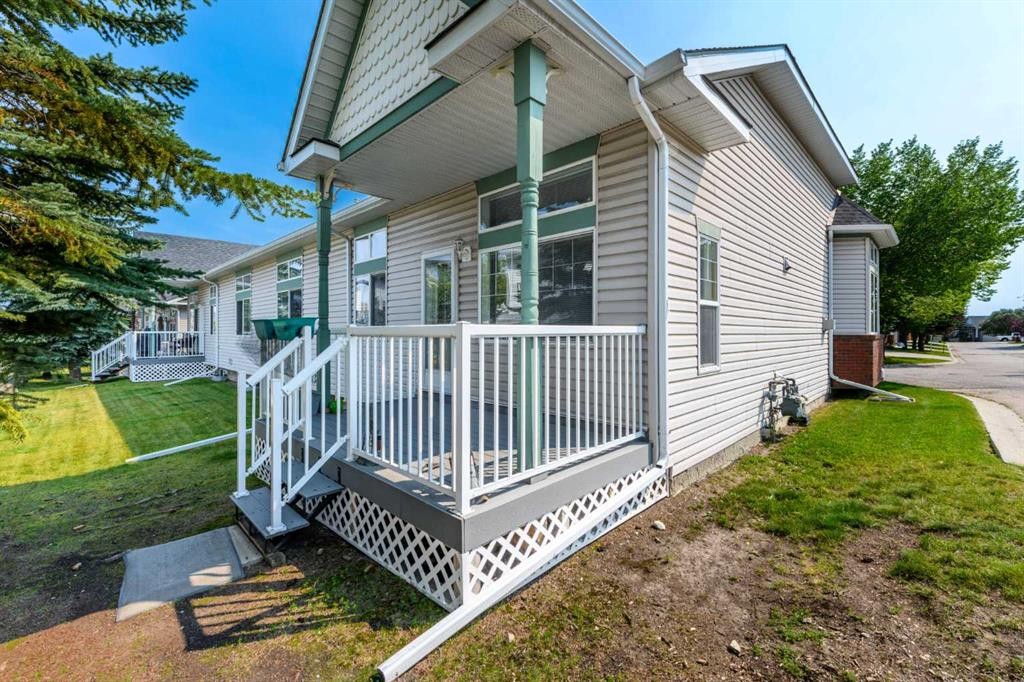 25 Prestwick Pond Terrace Se, Calgary, AB - Outdoor With Deck Patio Veranda