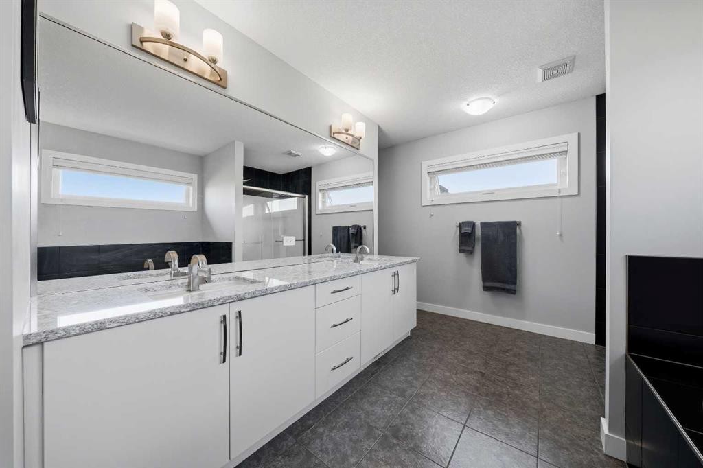 395 Boulder Creek Bay Se, Langdon, AB - Indoor