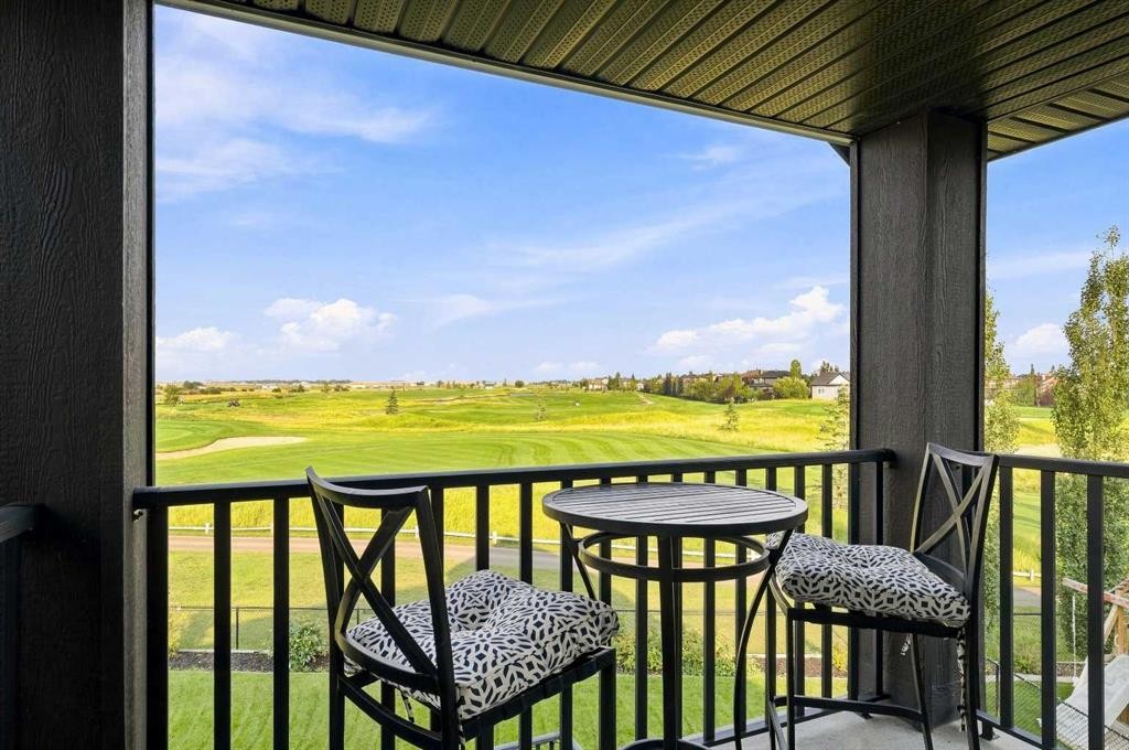 395 Boulder Creek Bay Se, Langdon, AB - Outdoor With Exterior