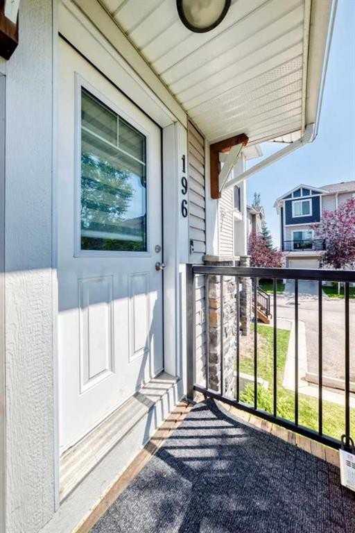 196-300 Marina Drive, Chestermere, AB - Outdoor