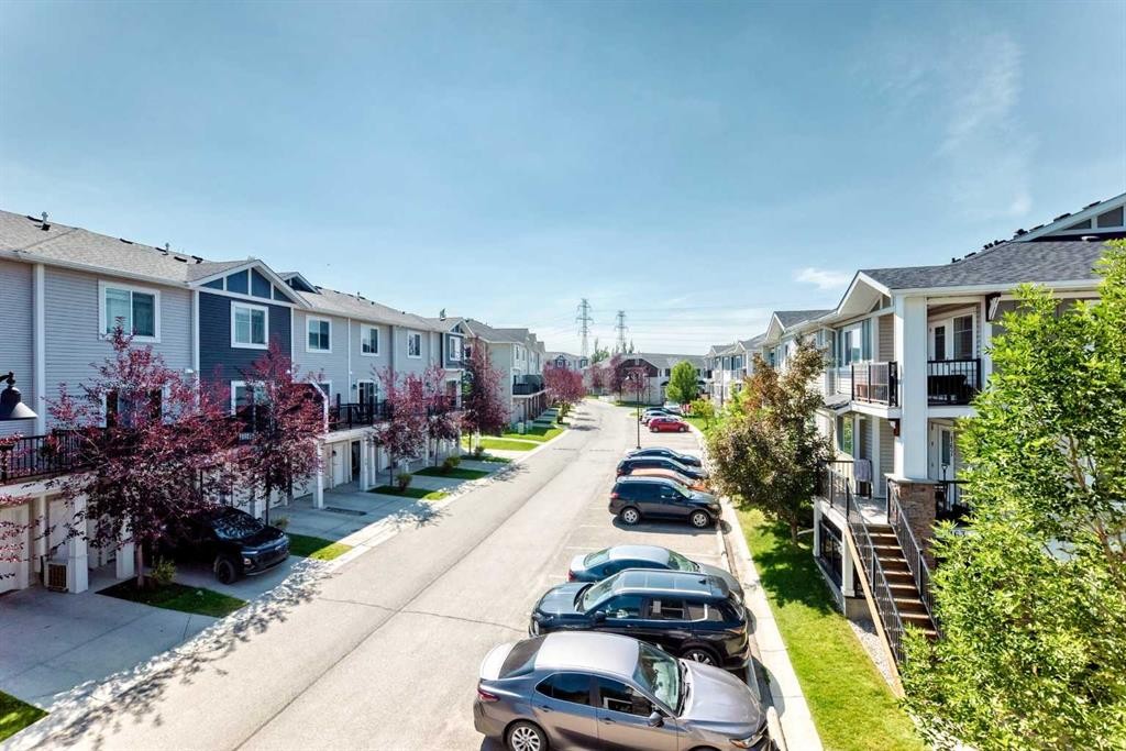 196-300 Marina Drive, Chestermere, AB - Outdoor
