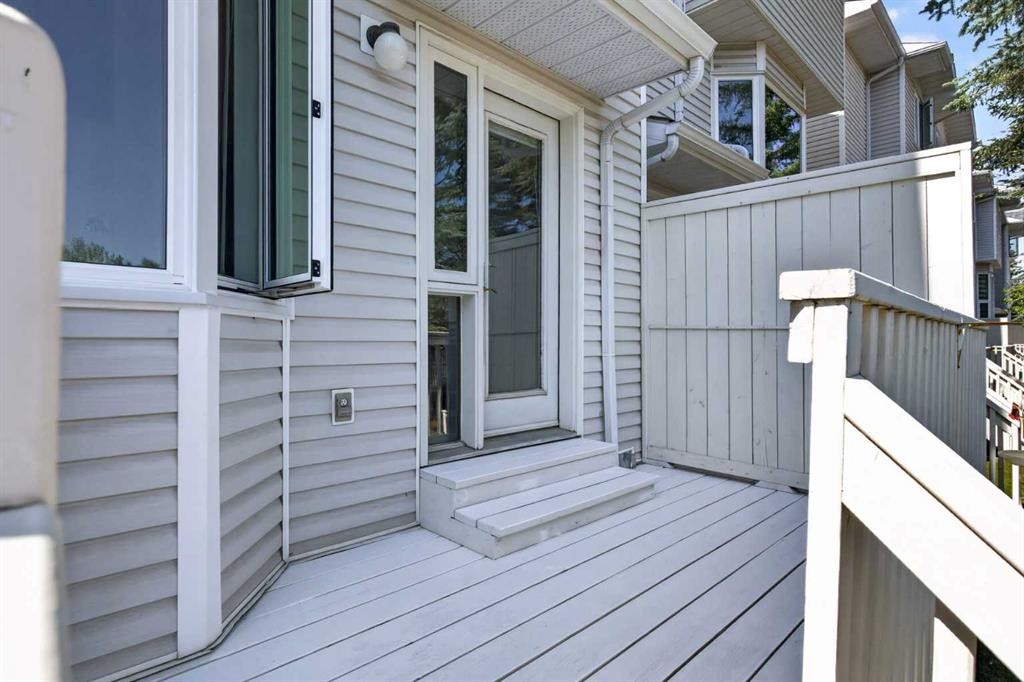 52 Glenbrook Villas Sw, Calgary, AB - Outdoor With Deck Patio Veranda With Exterior