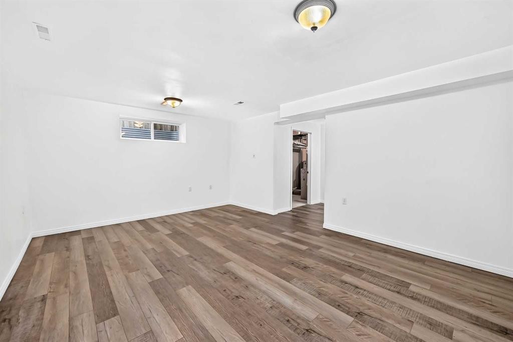 187 Arbour Meadows Close Nw, Calgary, AB - Indoor Photo Showing Other Room