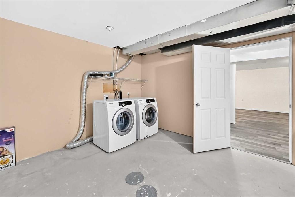 187 Arbour Meadows Close Nw, Calgary, AB - Indoor Photo Showing Laundry Room