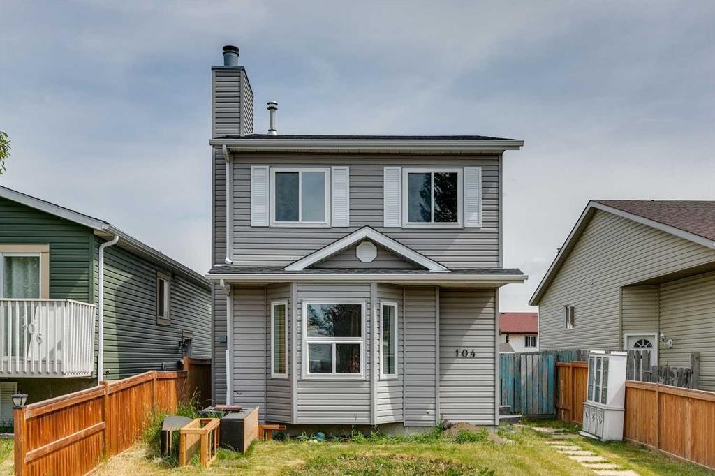 104 Falmere Way Ne, Calgary, AB - Outdoor With Exterior