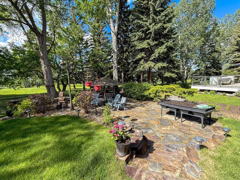 152 Mapleburn Drive Se, Calgary, AB