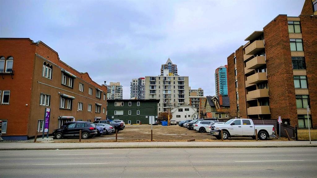805 12 Avenue Sw, Calgary, AB