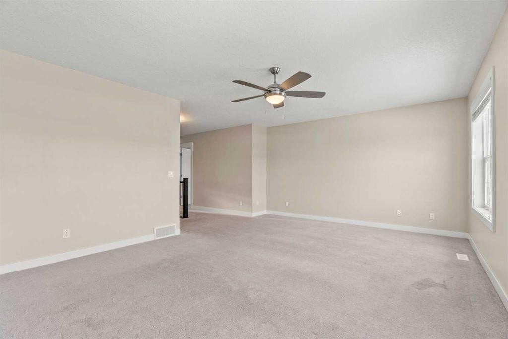 2306 Bayside Circle Sw, Airdrie, AB - Indoor Photo Showing Other Room