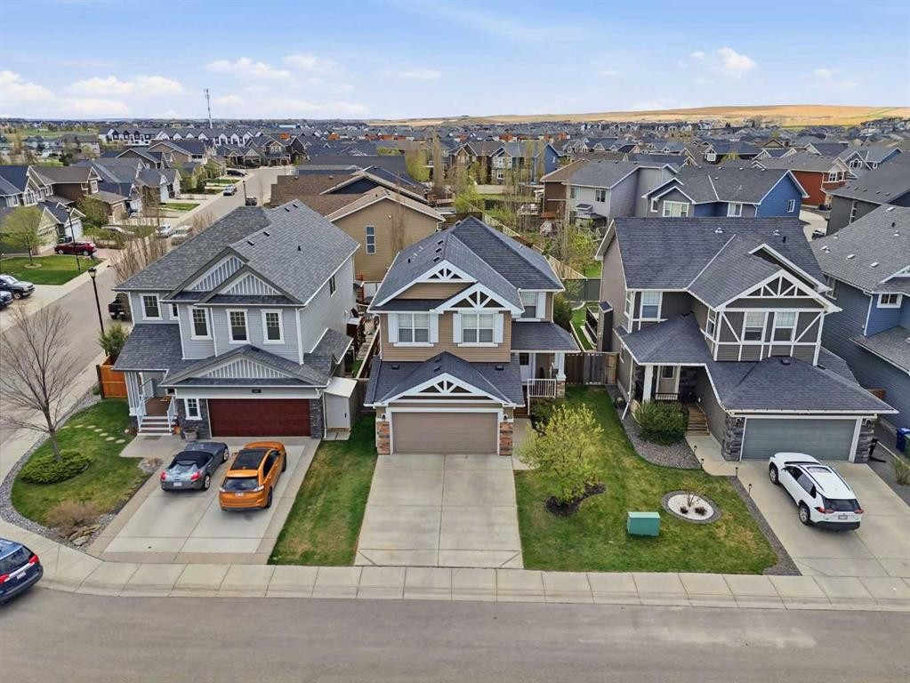 2306 Bayside Circle Sw, Airdrie, AB - Outdoor With Facade