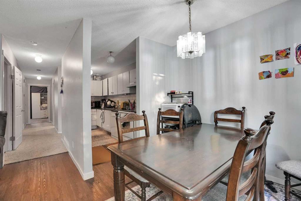 3429 Cedarille Drive Sw, Calgary, AB - Indoor Photo Showing Dining Room