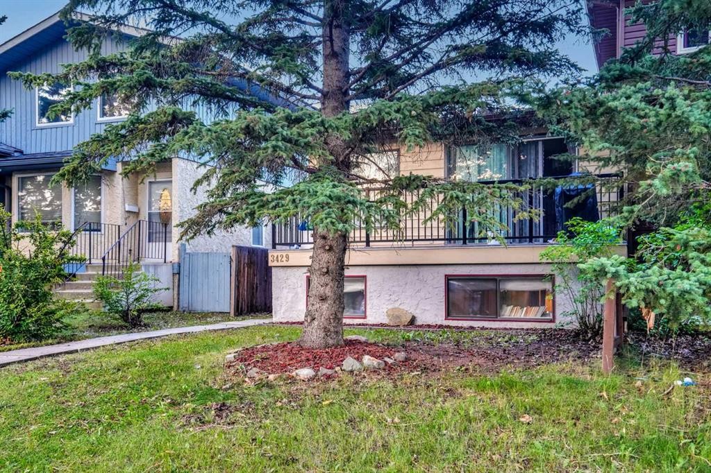3429 Cedarille Drive Sw, Calgary, AB - Outdoor