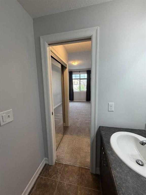 219-117 Copperpond Common Se, Calgary, AB - Indoor Photo Showing Bathroom