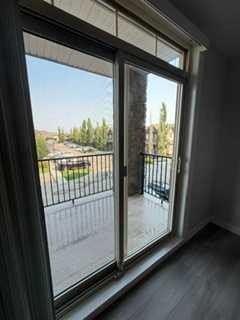 219-117 Copperpond Common Se, Calgary, AB - With Exterior