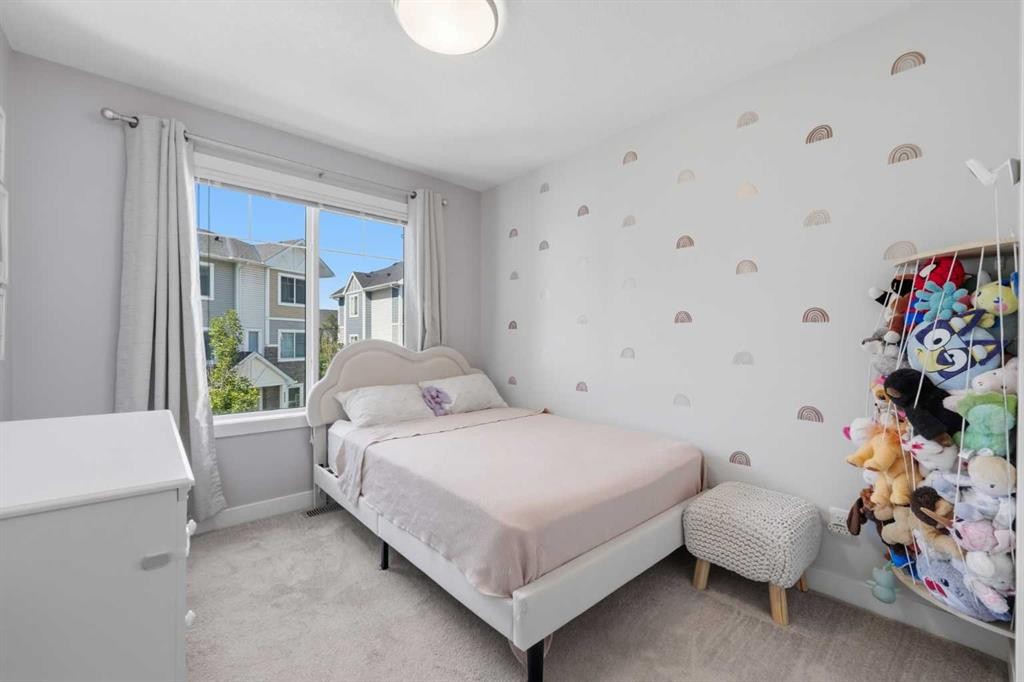 535 Canals Crossing Sw, Airdrie, AB - Indoor Photo Showing Bedroom