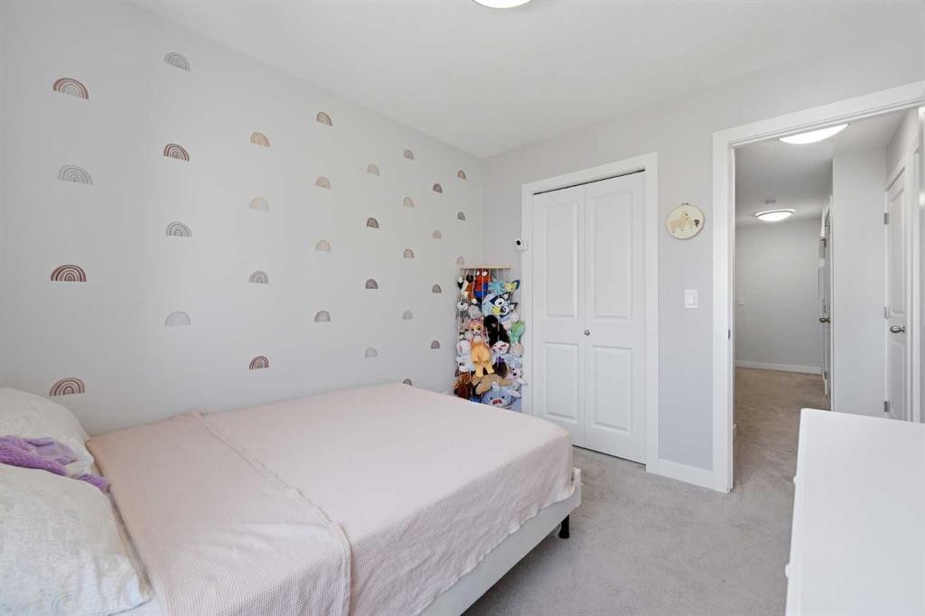 535 Canals Crossing Sw, Airdrie, AB - Indoor Photo Showing Bedroom