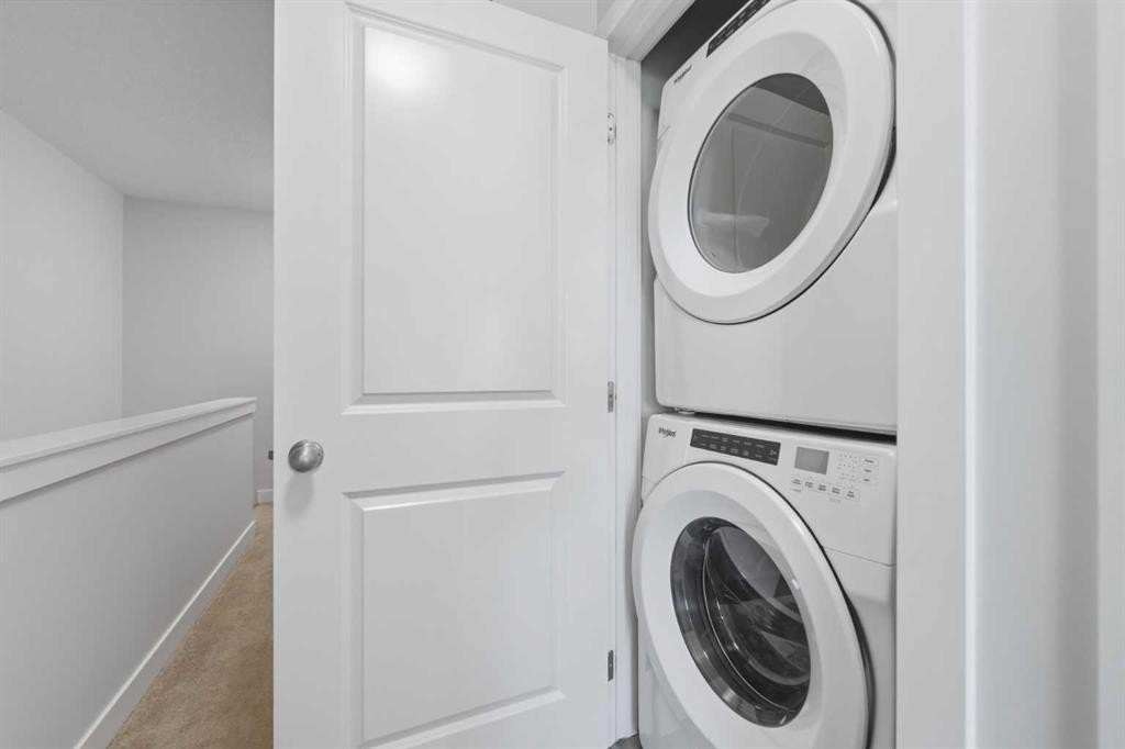 535 Canals Crossing Sw, Airdrie, AB - Indoor Photo Showing Laundry Room