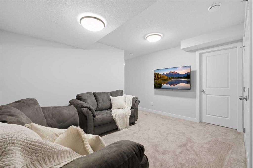 535 Canals Crossing Sw, Airdrie, AB - Indoor