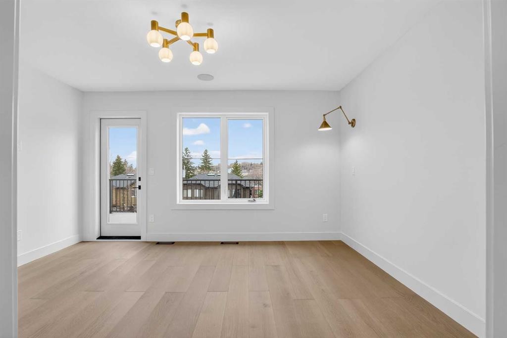 2533 2 Avenue Nw, Calgary, AB - Indoor Photo Showing Other Room