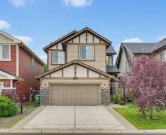 145 Sunset Manor Cochrane, AB T4C 0N2