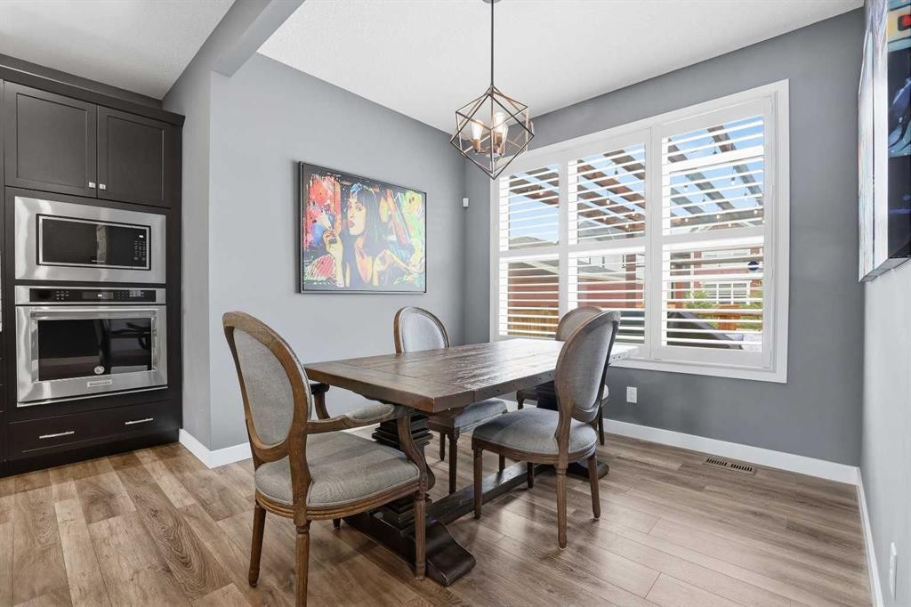 374 Masters Road Se, Calgary, AB